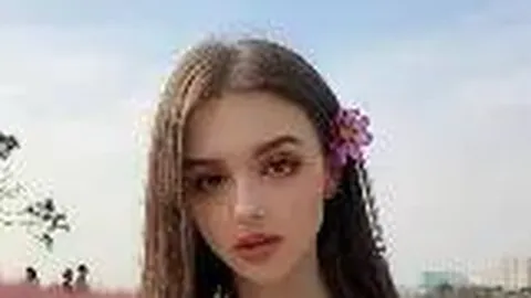 林峯澄清与张馨月非奉子成婚：坚定真爱无虚言